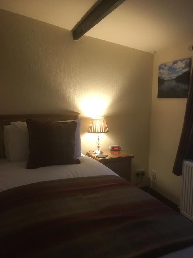 The Wee Dram Hotell Foyers Eksteriør bilde
